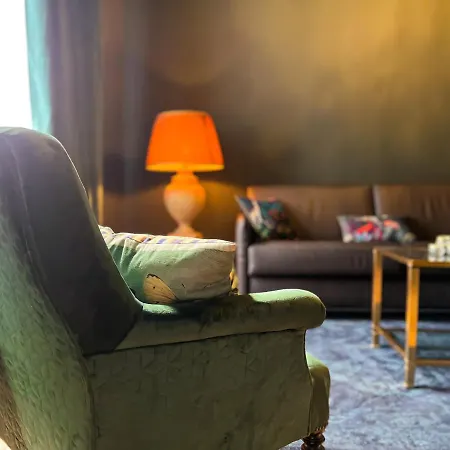 Alice Apartment